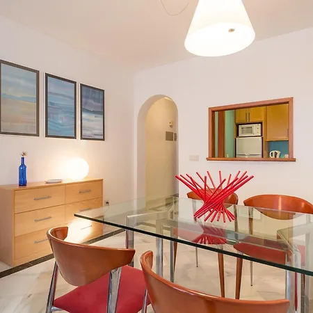 El Paraiso Apartment *